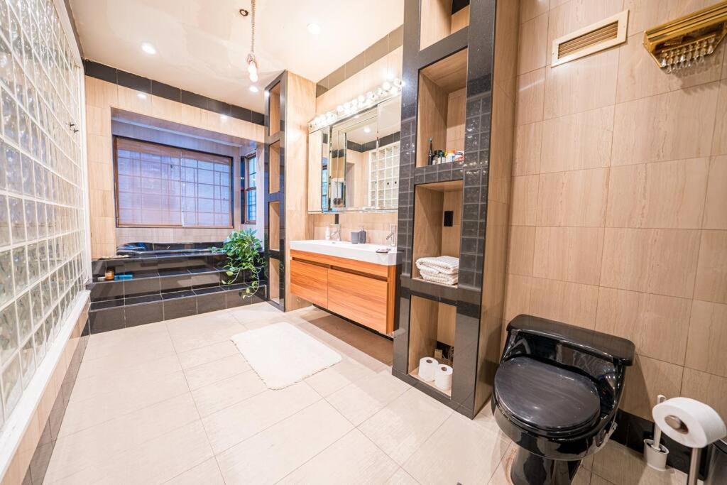 Сasa de vacaciones Private Gramercy Townhouse 3br3ba With Terrace *