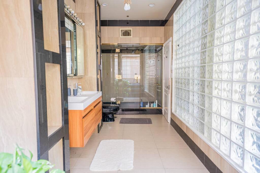 Сasa de vacaciones Private Gramercy Townhouse 3br3ba With Terrace *